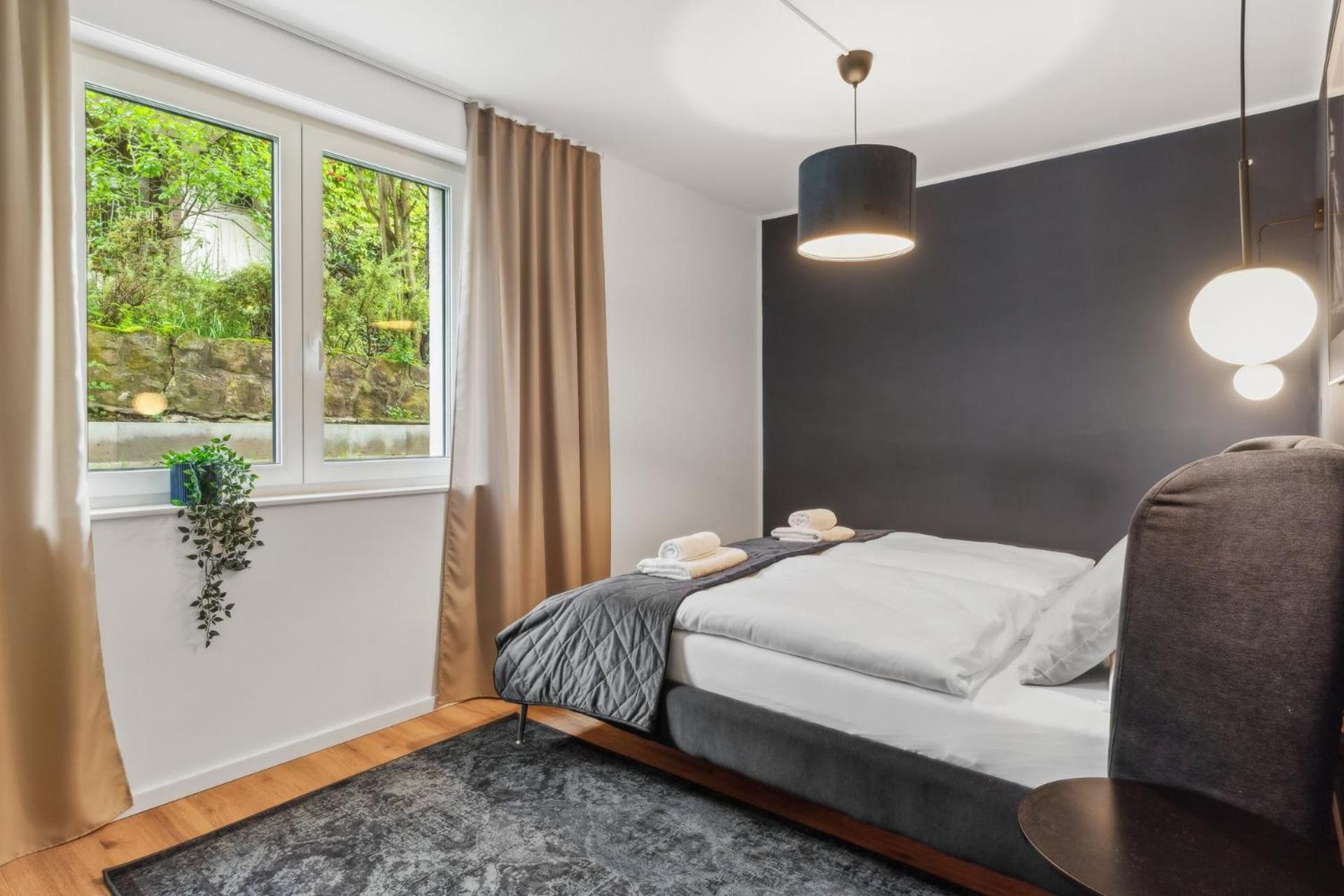 Zwei Apartments Fuer Bis Zu 8 Personen Zentral, Modern, Mit Terrasse & Balkon Bielefeld Exterior foto